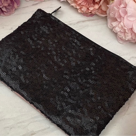 Betty Boop Sequined Cosmetic Bag Clutch Purse - Picture 10 of 12